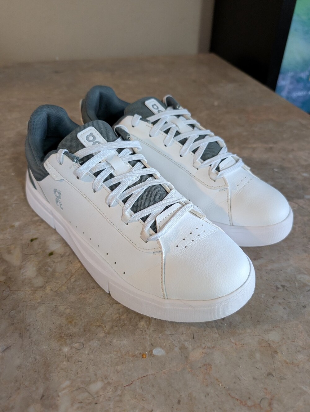 On The Roger Advantage Olive -white Swiss Engineering Shoes Men Size 8.5 No Box - Picture 3 of 13